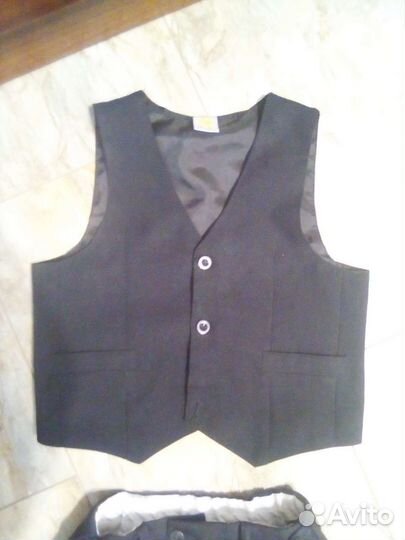 Костюм для мальчика (жилетка и брюки)