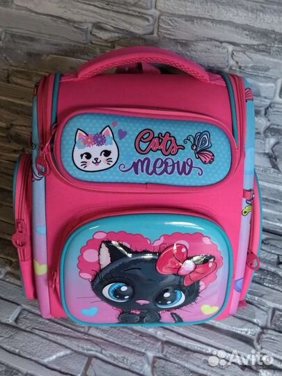 Рюкзак для девочек начальной школы новый