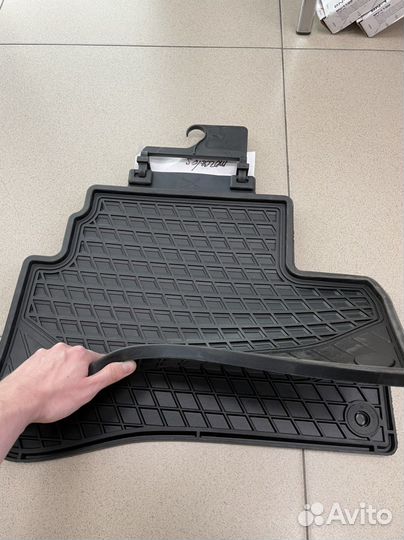 Ковры салона резиновые черные задние MB W222