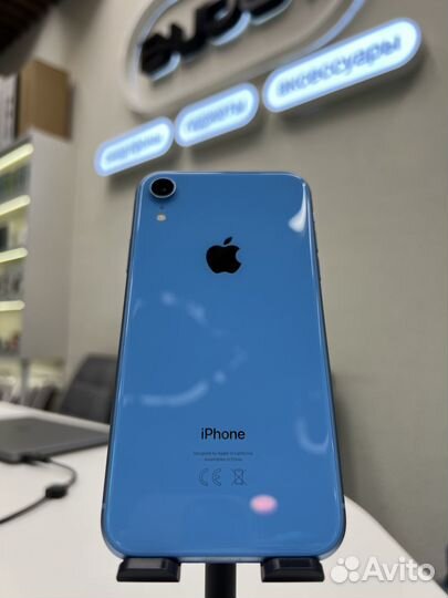 iPhone Xr, 64 ГБ