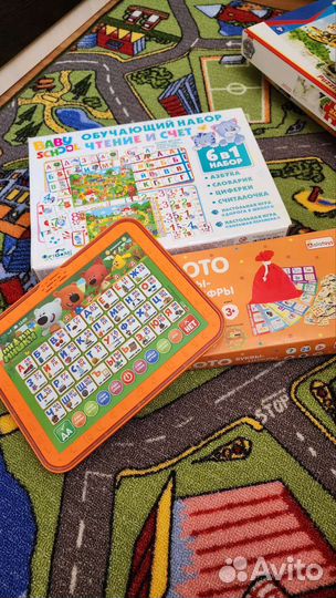 Развивающие игры (домино, музыкальный планшет)