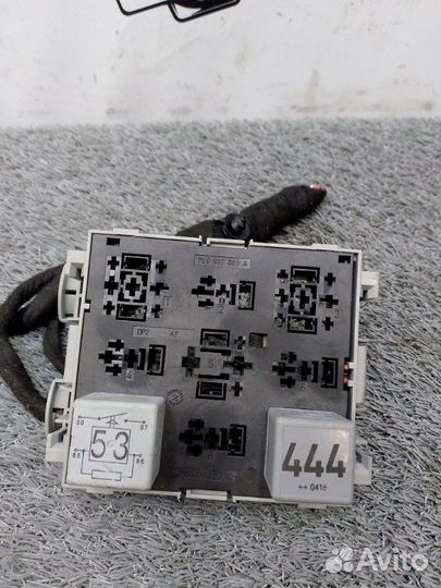 Реле Volkswagen Touareg 7L GP BAC