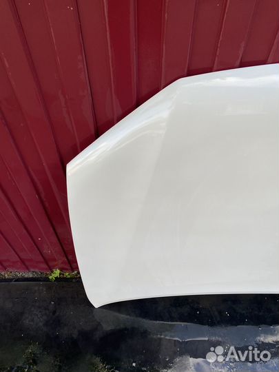 Капот на toyota highlander 2