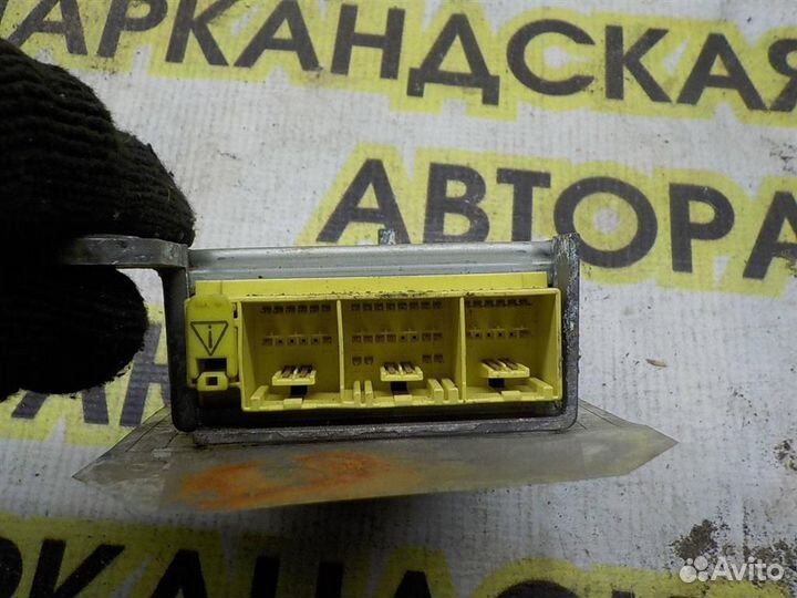 Блок управления AIR BAG Nissan Patrol (Y61) 1997