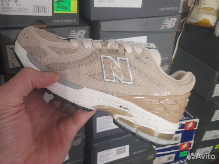 Кроссовки New balance 1906r