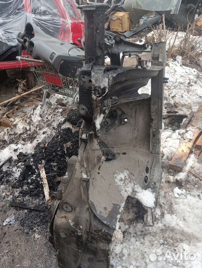 Лонжерон передний левый Volkswagen Passat b5 2005