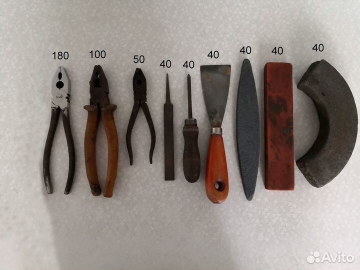 Газовый ключ Серп Шпингалеты Свёрла Пила