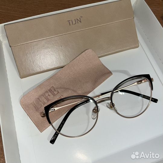 Очки женские новые