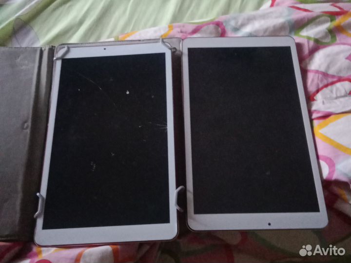 2 Планшета на запчасти