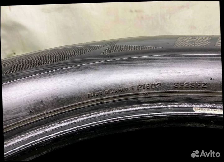 Bridgestone Blizzak Spike-02 275/55 R20