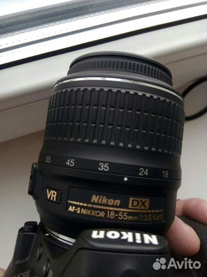 Зеркальный фотоаппарат nikon