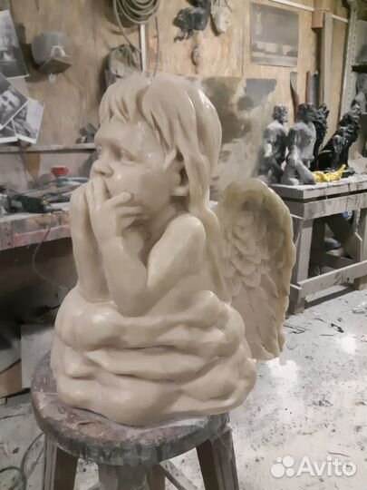 Памятники, скульптуры, ограды, кресты