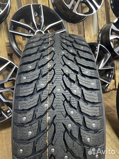 Nokian Tyres Hakkapeliitta 9 245/45 R18 100T