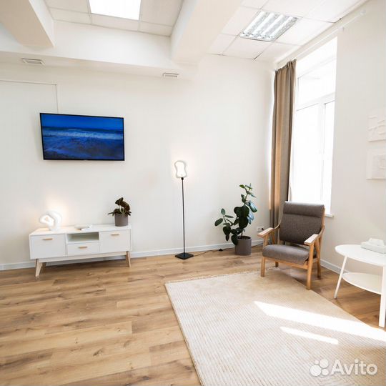 Почасовая аренда кабинета / зала / коворкинг