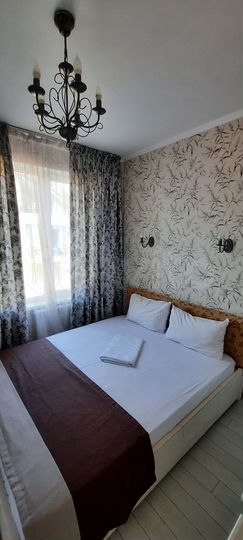 2-к. квартира, 43 м², 3/6 эт.