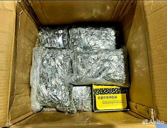 Фурнитура на шлем вратарский и полевой хоккейный