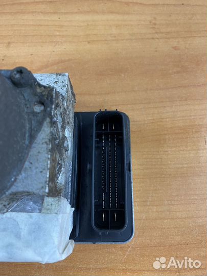 Блок ABS на BMW G30