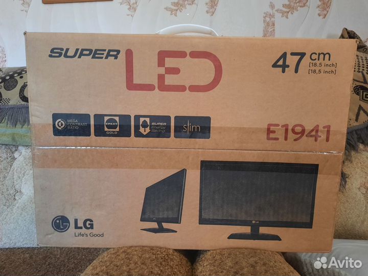Манитор LG E1941