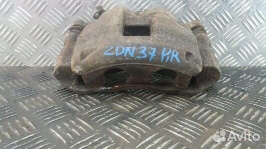Суппорт тормозной передний правый ford transit 7 (ZDN37N701)