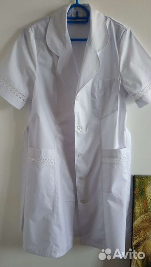 Белый медицинский халат женский 42-44