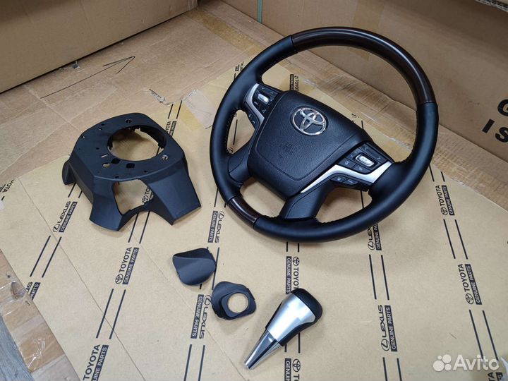 Руль Toyota Land Cruiser 200 стиль 16+