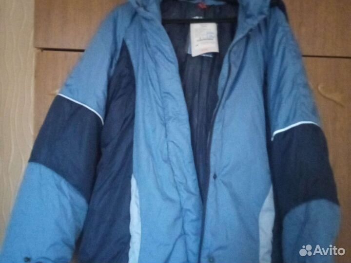Куртка теплая,непромокаемая