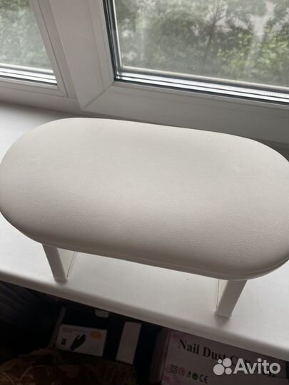 Подставка для рук маникюрная