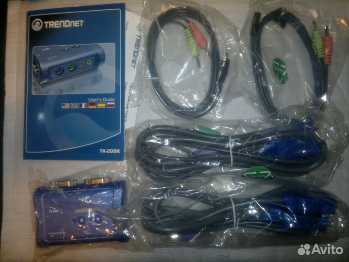 Переключатель KVM trendnet TK-208K (2 порта )