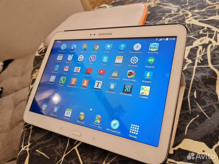Планшет Samsung Galaxy Tab 3 (GT-P5200) белый