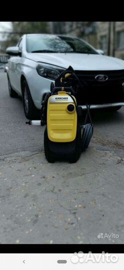 Аренда пылесоса, моющего пылесоса и пароочистителя