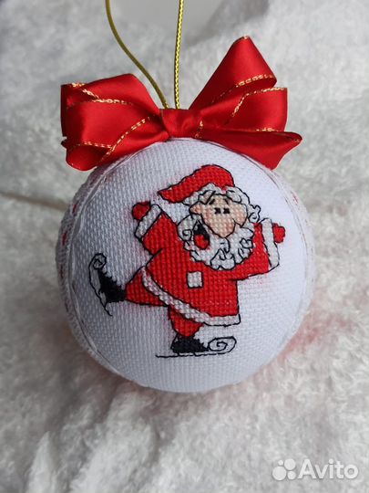 Елочные игрушки