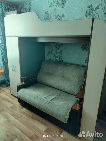 Детская кровать чердак со шкафом