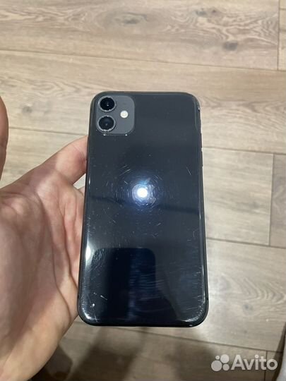 iPhone 11, 64 ГБ