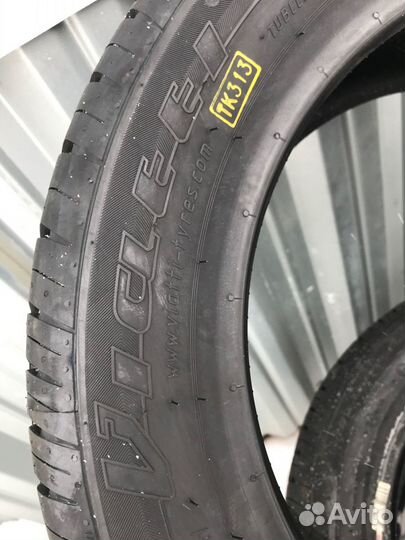 Viatti Strada Asimmetrico V-130 185/55 R15 82H