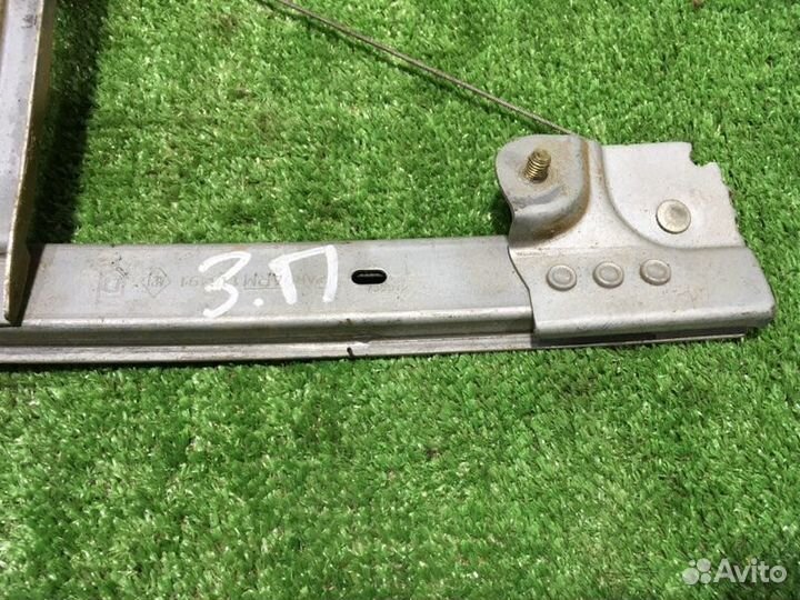 Стеклоподъемный механизм задний правый Renault