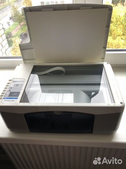 Мфу Принтер цветной HP Deskjet F380