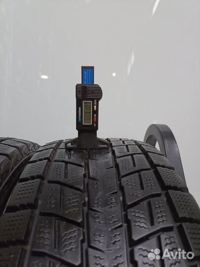Dunlop Winter Maxx SJ8 215/60 R17