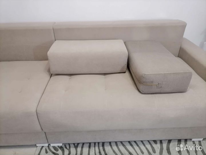 Продам подушки диванные 2 шт