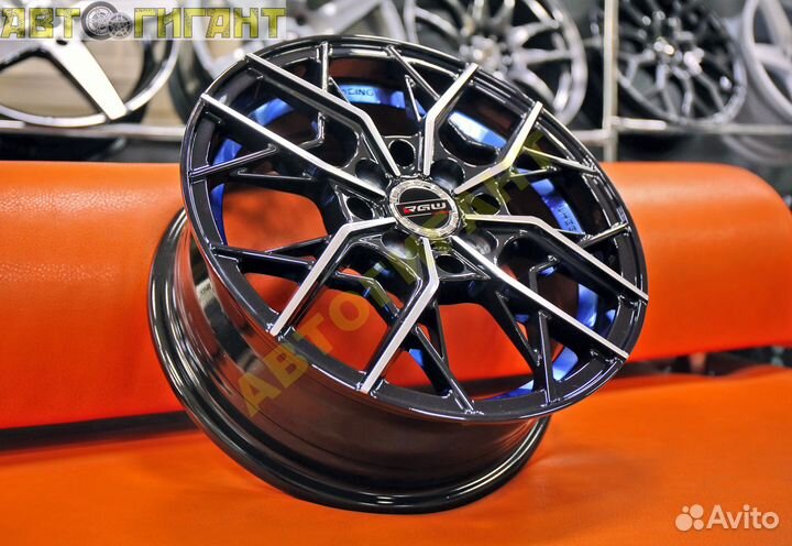 Диск литой RGW 03 R14*5.5 4*100/114,3 ET +38 цо 73,1мм (T335)