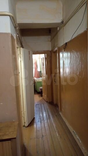 Комната 17 м² в 3-к., 1/2 эт.