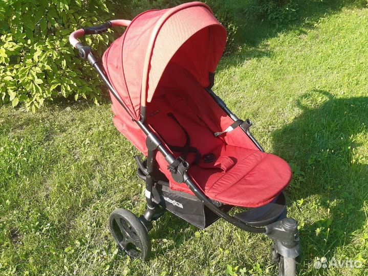 Прогулочная коляска babyton