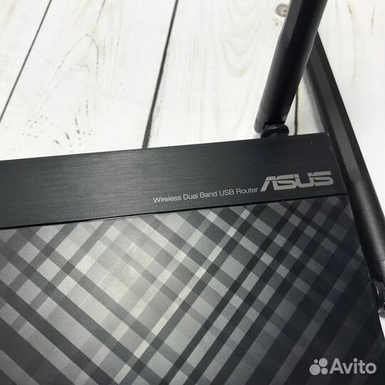 Wi-Fi роутер Asus RT-AC1200 Б\У