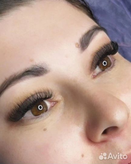 Скоростное наращение ресниц