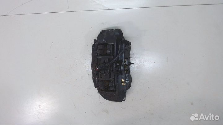 Суппорт Audi Q7, 2011