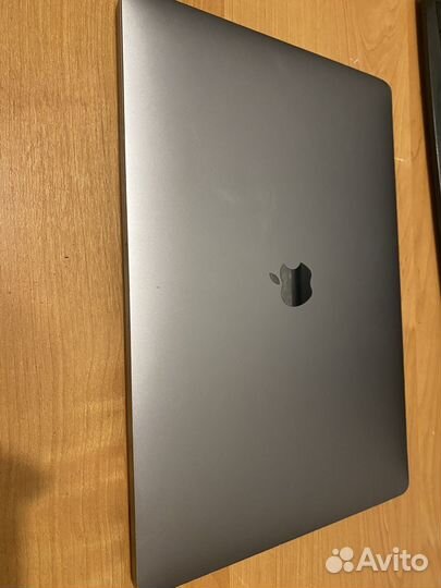 Apple macbook pro 15 a1707