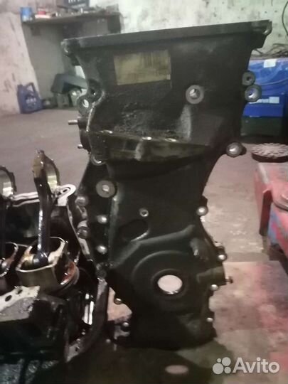 Запчасти на двигатель 1аz Toyota