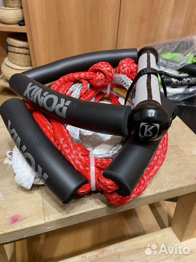 Фал с рукояткой для вейксерфа Ronix (новый)