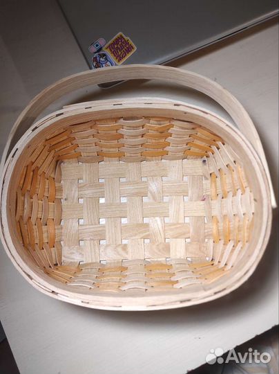 Корзина плетеная