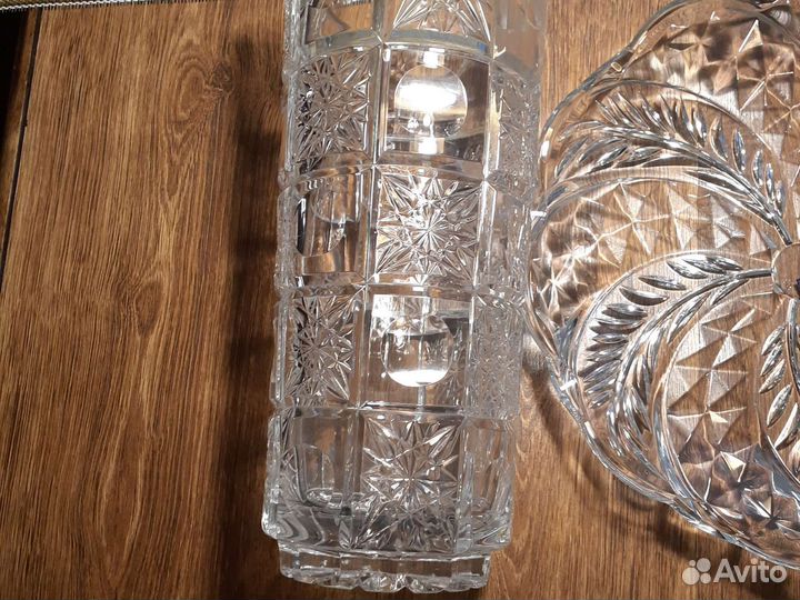 Хрустальная ваза