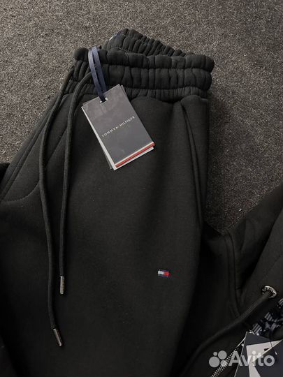Спортивный костюм Tommy Hilfiger черный новый